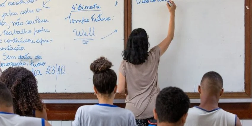 Famílias de alunos da rede de Educação receberão benefício