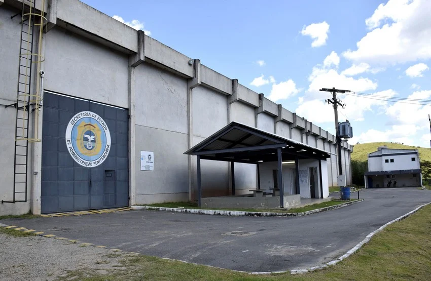 Prefeitura realiza ações de combate ao coronavírus no presídio de Bulhões