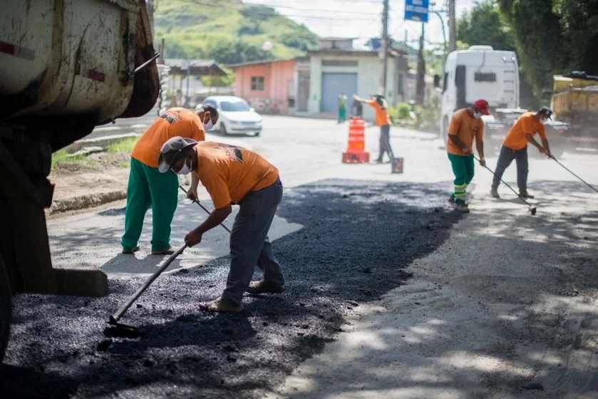Prefeitura acelera obras de infraestrutura em Volta Redonda