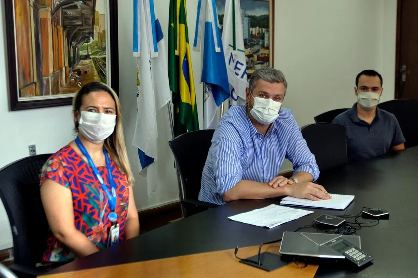 Prefeitura de Barra Mansa recebe doação de álcool em gel