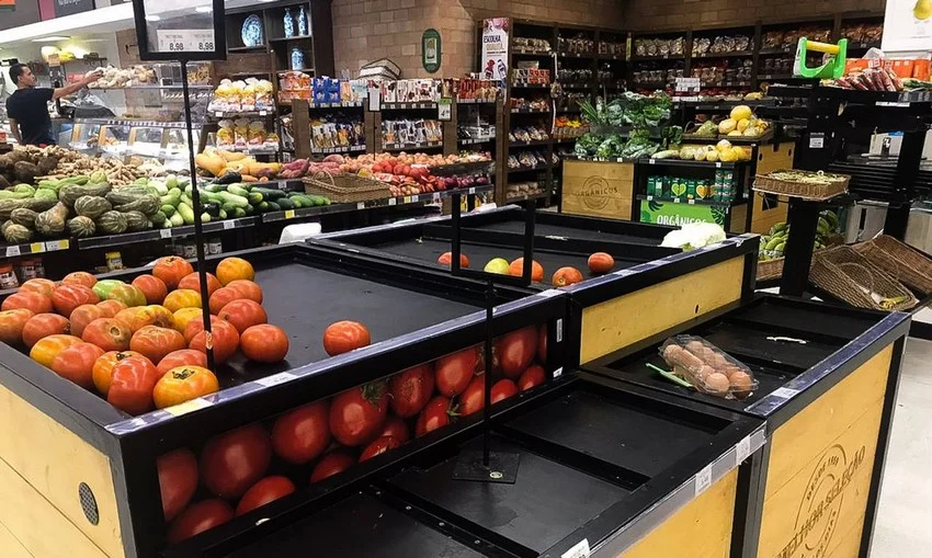 Vigilância faz inspeção em supermercados e padarias no Rio