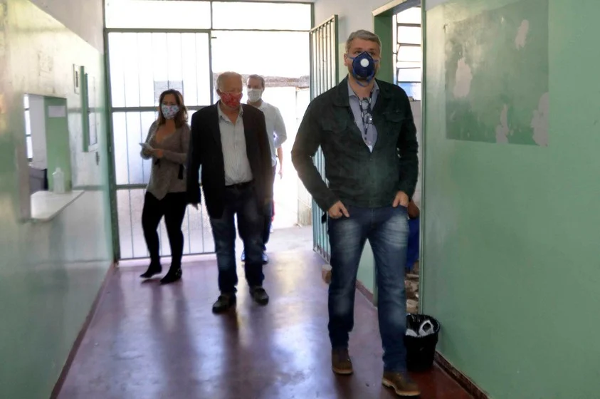 Prefeito Visita Posto do Sta Rita da Dutra