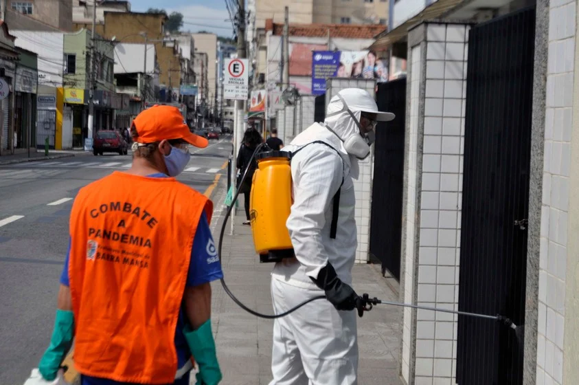 Saae de Barra Mansa realiza desinfecção no centro da cidade