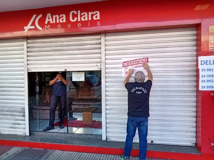 Força tarefa atende mais de 20 denúncias nesta terça feira