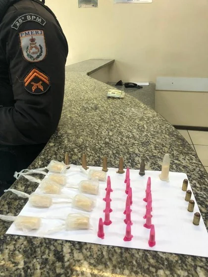 Apreensão por tráfico de drogas no bairro Paraíso em Barra Mansa