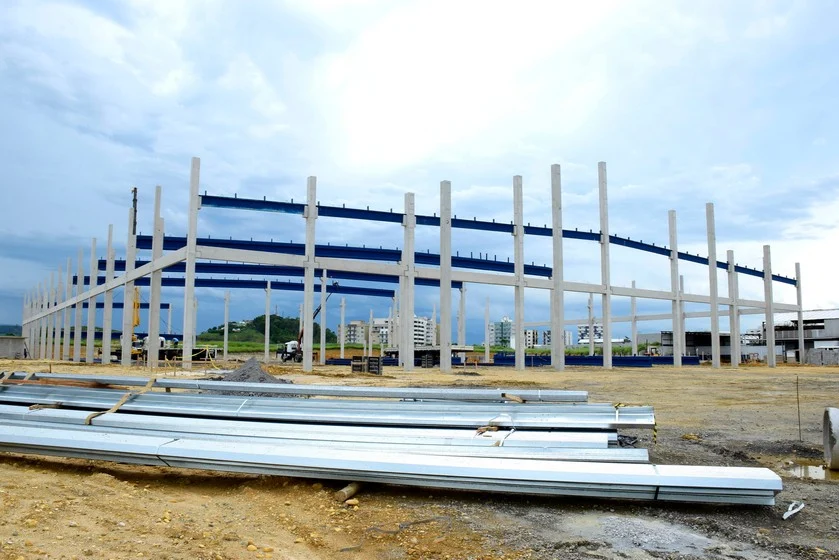 Resende vai virar o ano com investimentos confirmados na indústria e no comércio 