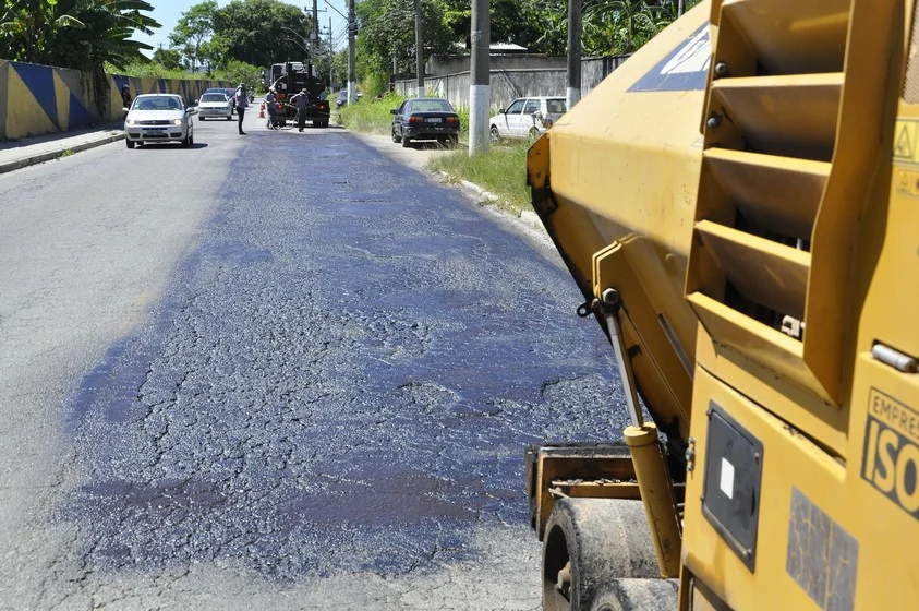 Prefeitura de pinheiral inicia operação tapa-buraco