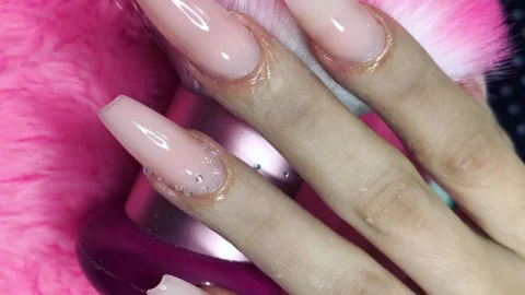 Luana Silva Design de Unhas em Volta Redonda – foto 3