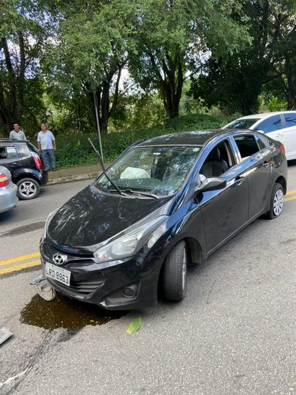 PM recupera veículo roubado no bairro Retiro em Volta Redonda