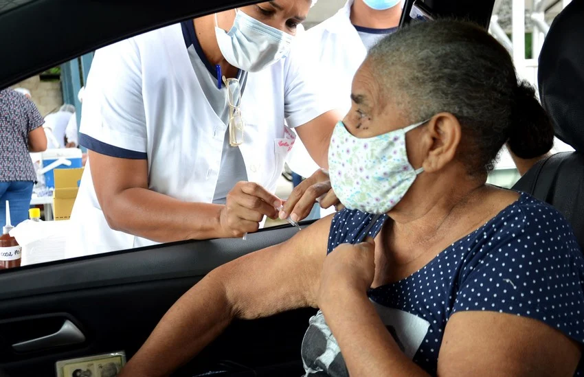 Prefeitura de Resende inicia cadastramento de idosos a partir de 73 anos para vacinação contra a covid-19