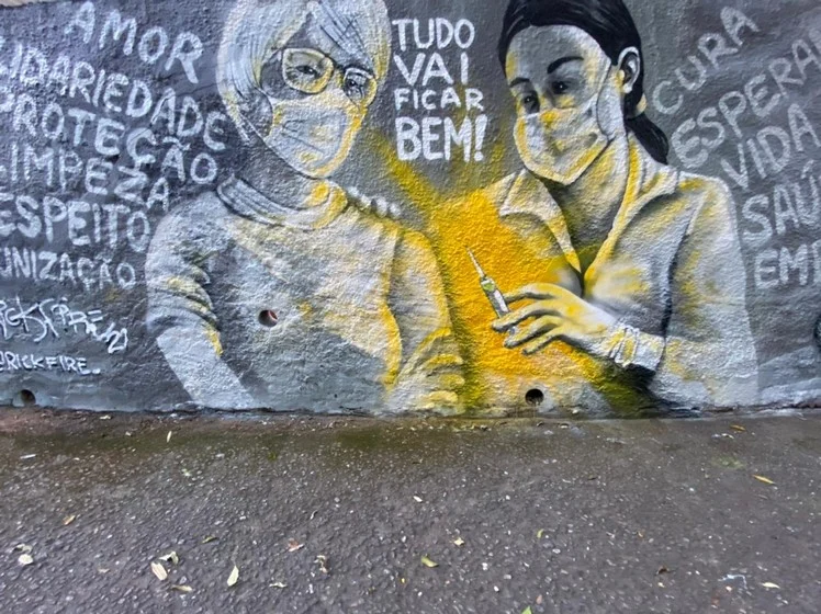 ‘Arte urbana pela vida’: Artistas iniciam trabalho de conscientização e prevenção à Covid-19 no muro da Cúria Diocesana