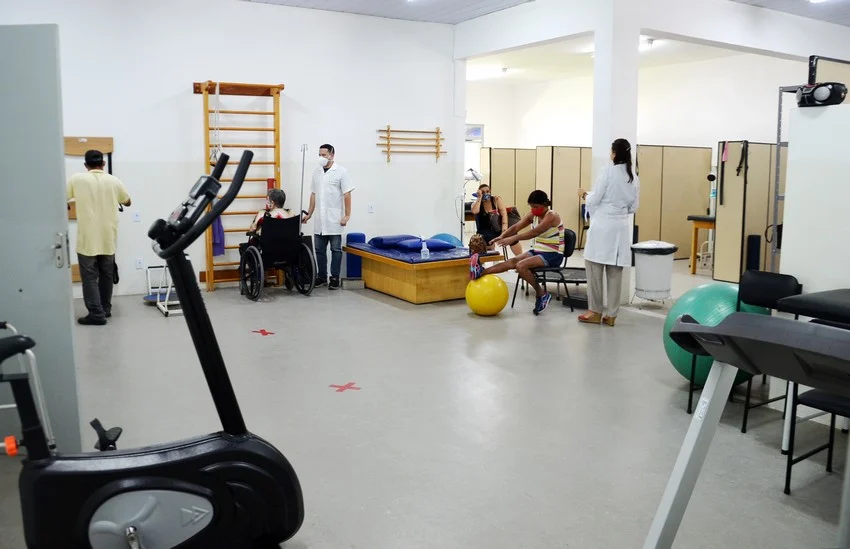 Pacientes recuperados da Covid-19 recebem acompanhamento de saúde em Resende 
