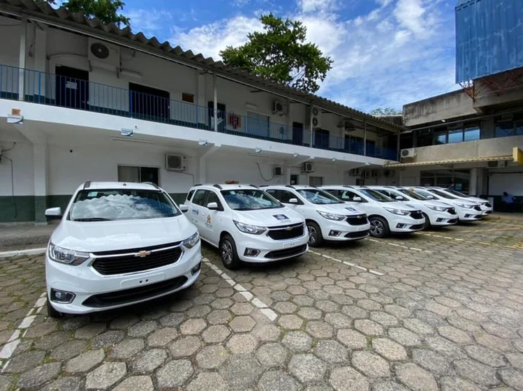 Prefeitura de Resende recebe sete veículos para reforçar frota da saúde