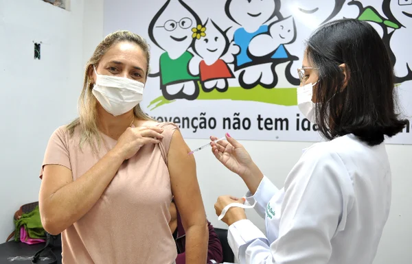 0c439cf412b5efd8d6e6ce3110f82b6e 1