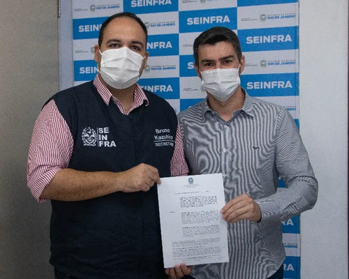 PREFEITURA DE RESENDE ASSINA CONVÊNIO COM GOVERNO DO ESTADO PARA CONSTRUÇÃO DE 400 CASAS POPULARES