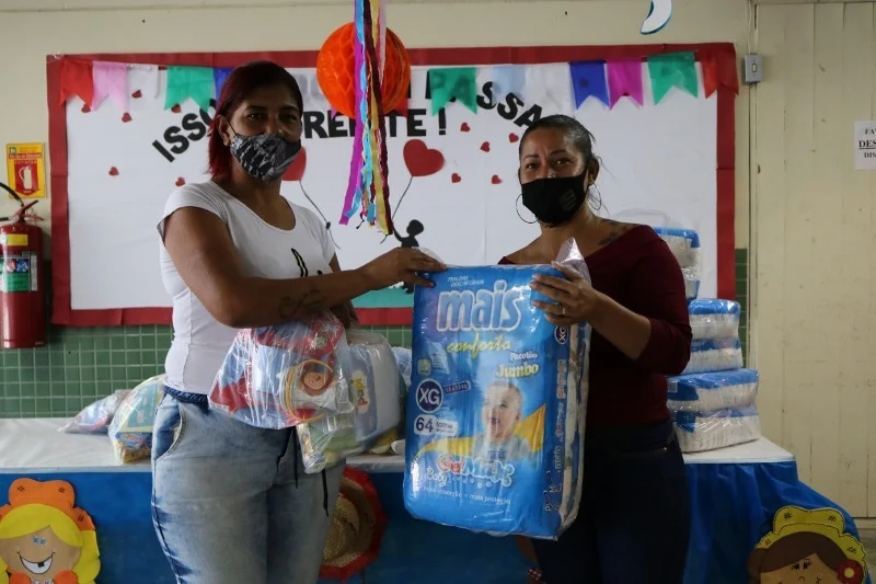 Prefeitura entrega Kits de Higiene para estudantes da Educação Infantil