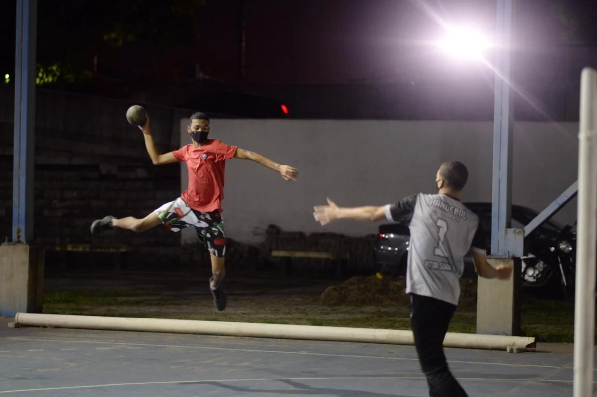 Prefeitura de Barra Mansa oferece aulas de handebol de alto rendimento pela primeira vez