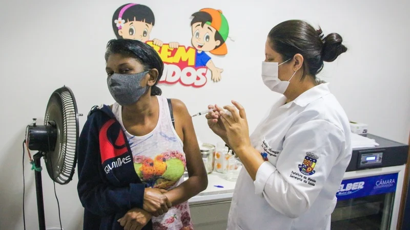 Vacinação dos grupos de repescagem contra a Covid-19