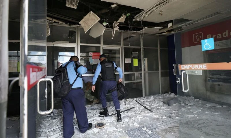Reactions as the death of a drug dealer triggers vandalism, in Manaus
