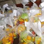 Prefeitura libera Kits hortfruti para alunos dos Distritos