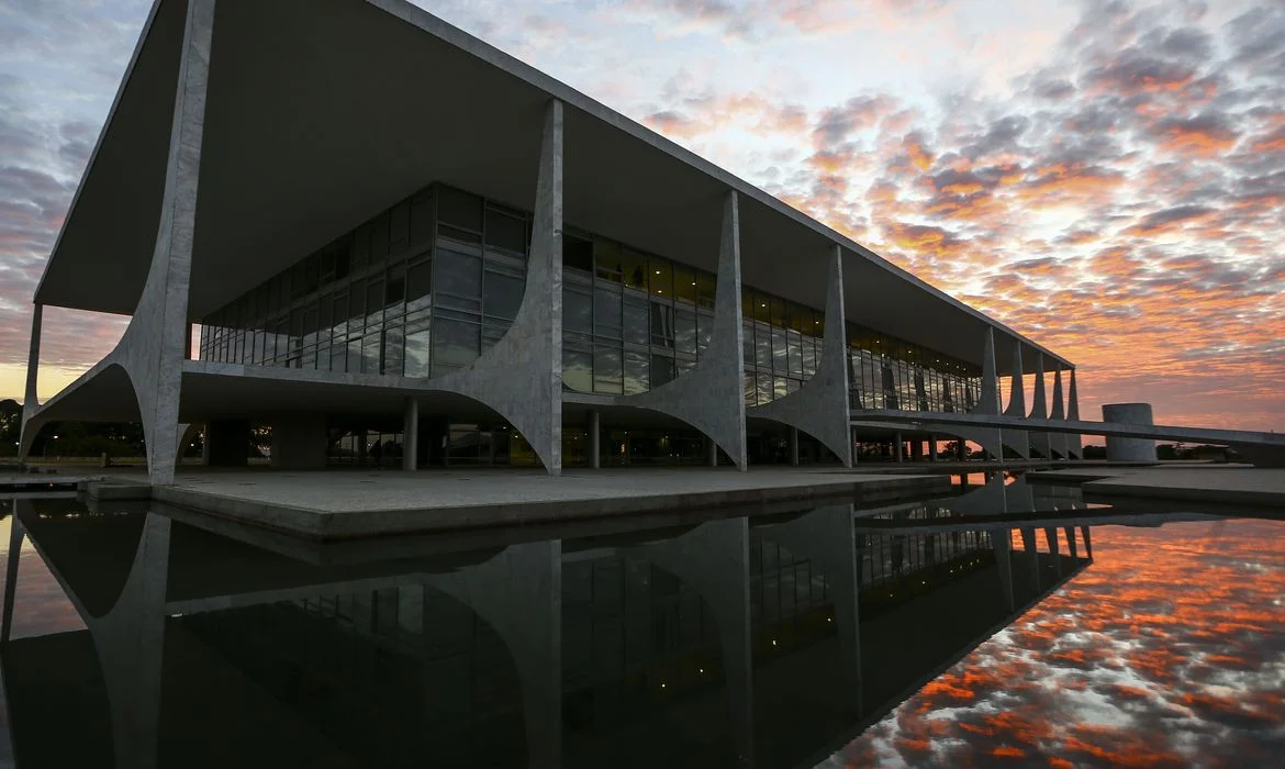 Palácio do Planalto é o local de trabalho da Presidência do Brasil
