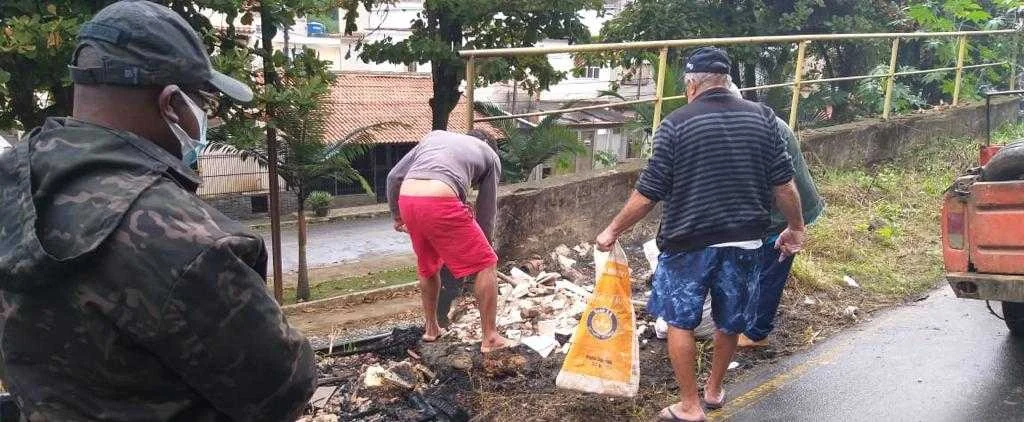 Secretaria de Meio Ambiente coíbe ação de descarte ilegal de lixo