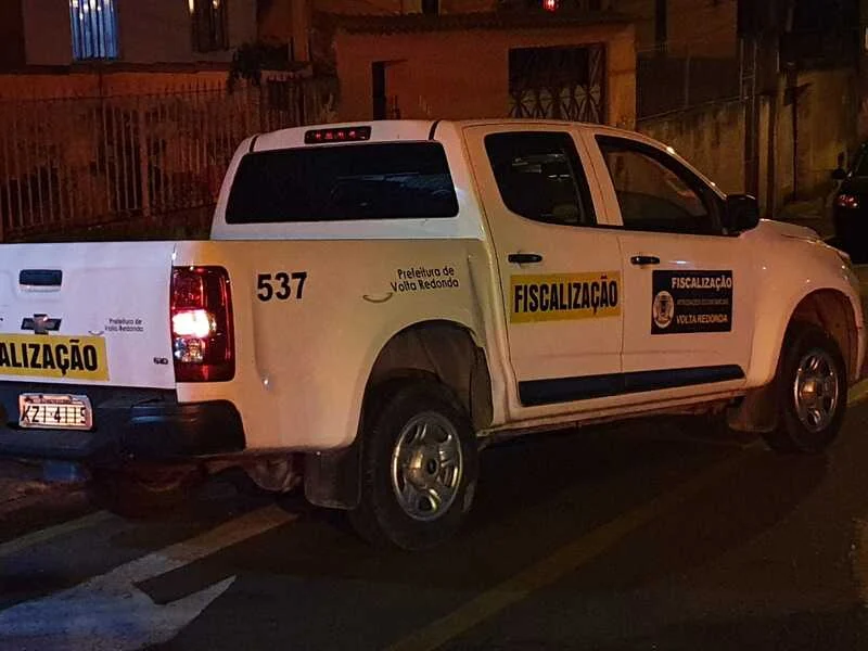 Força-tarefa de combate à Covid-19 autua e notifica bares em Volta Redonda