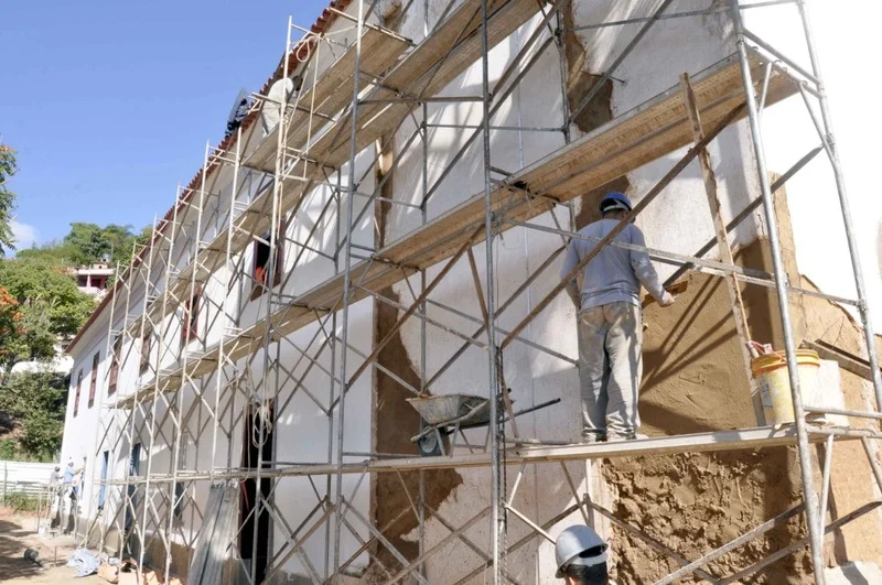 Obra da Igreja Nossa Senhora do Amparo é intensificada