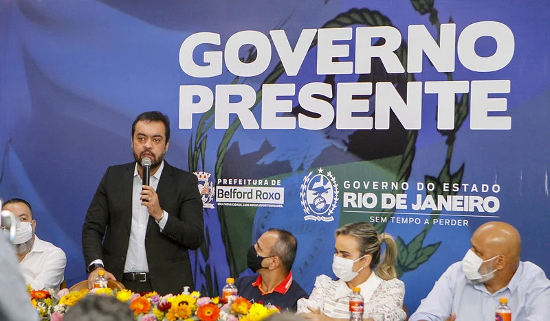 Estado inicia repasse de valores arrecadados com concessão de serviços da Cedae a municípios