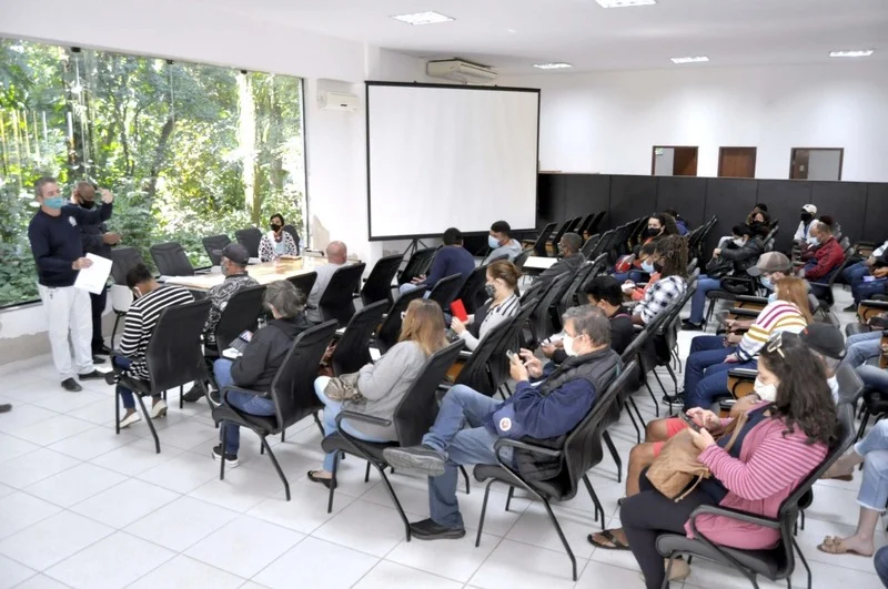 Desenvolvimento Rural de Barra Mansa se reúne com feirantes para debater fortalecimento do setor
