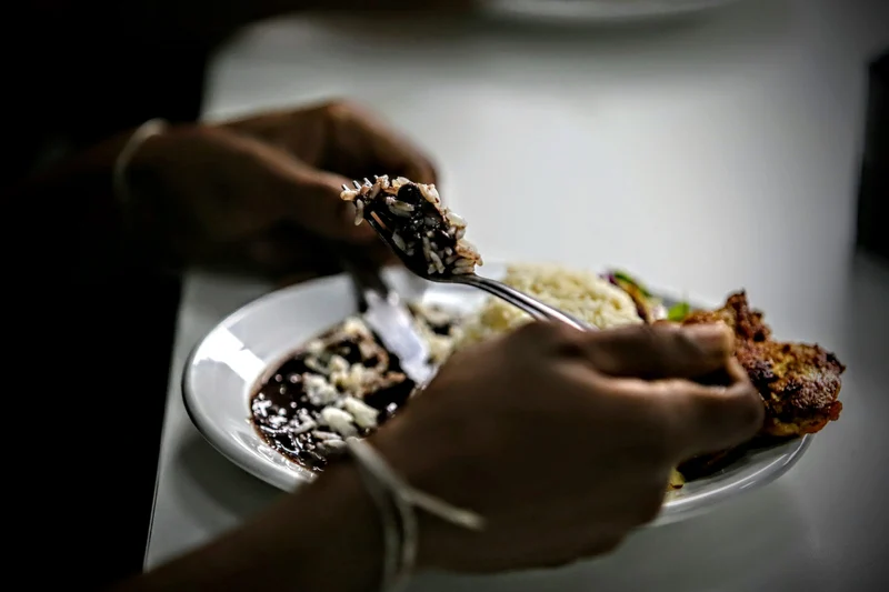 Lei isenta da cobrança do ICMS o arroz e o feijão