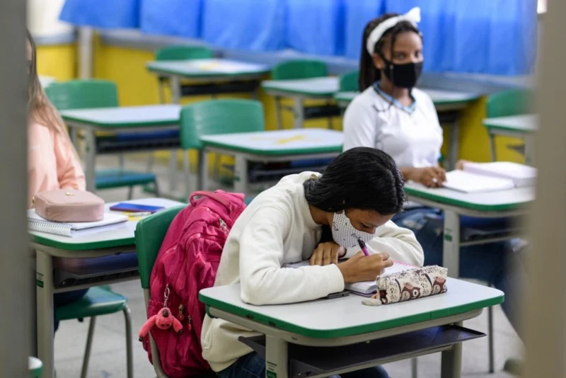Secretaria de Educação implanta Projeto Reforço Escolar