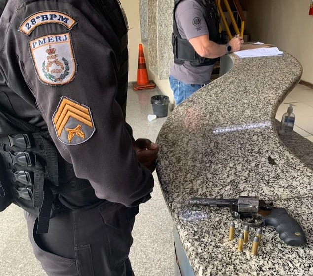 Operação denominada "Argetiun II" conjunta entre polícia civil e militar é deflagrada em Pinheiral