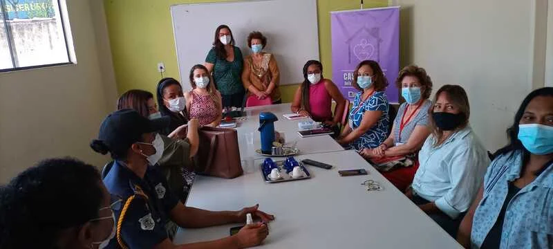 Secretaria de Políticas para Mulheres e Direitos Humanos promove capacitação de equipes em Volta Redonda