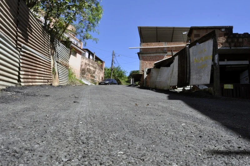 Prefeitura de Barra Mansa realiza melhorias na pavimentação em mais sete ruas