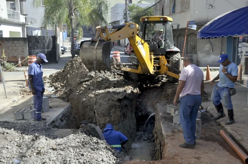 Saae-BM realiza obras de drenagem no bairro Vale do Paraíba