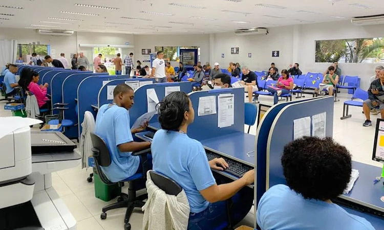 Em supermutirão neste sábado (30/4), Detran.RJ atende mais de 7.500 cidadãos