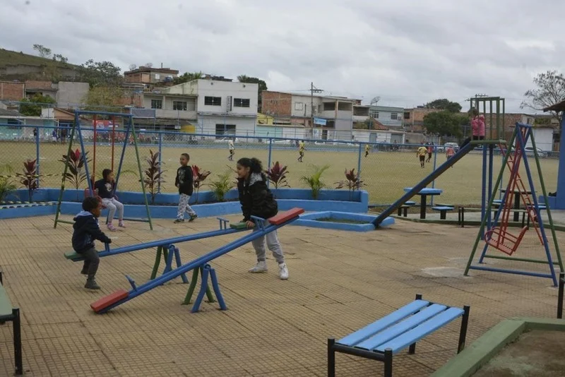 Prefeitura de Volta Redonda entrega revitalização no Campo do Colorado