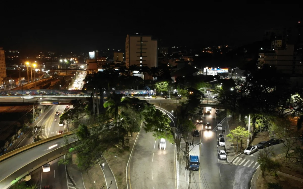 Luzes de LED já iluminam mais da metade de Volta Redonda