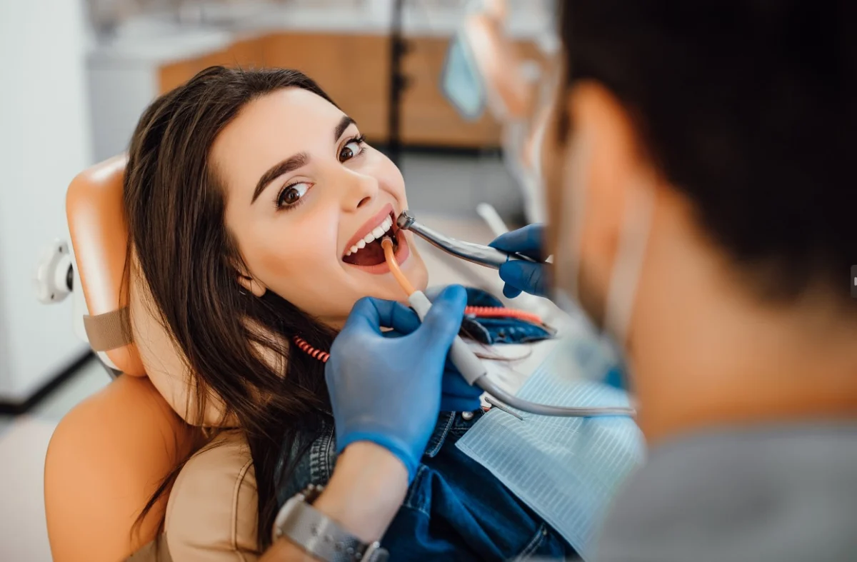 Recuperando a Confiança com um Sorriso Renovado