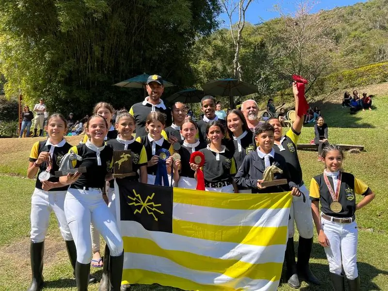 escola municipal de hipismo de volta redonda é campeã geral