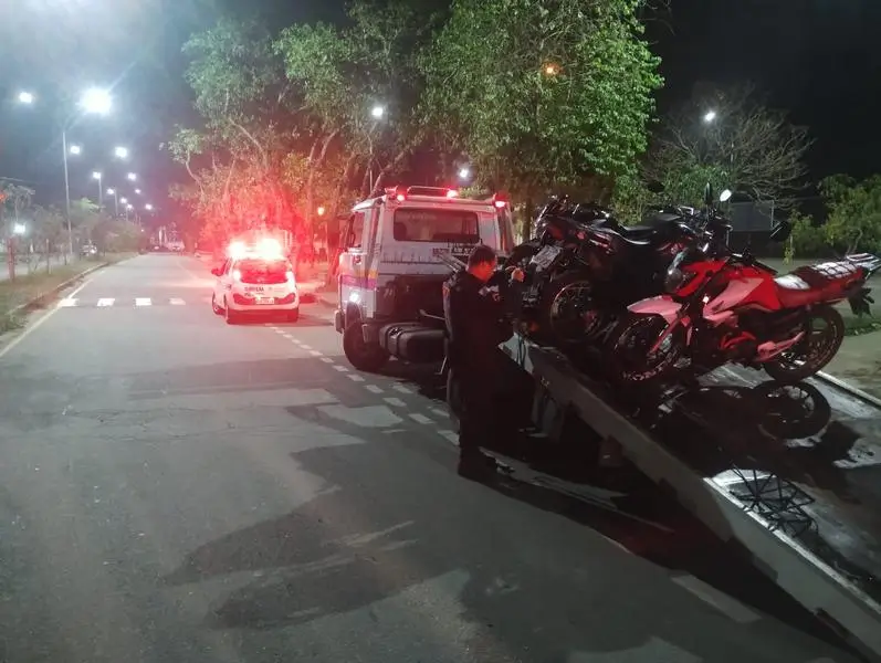 motos barulhentas volta redonda