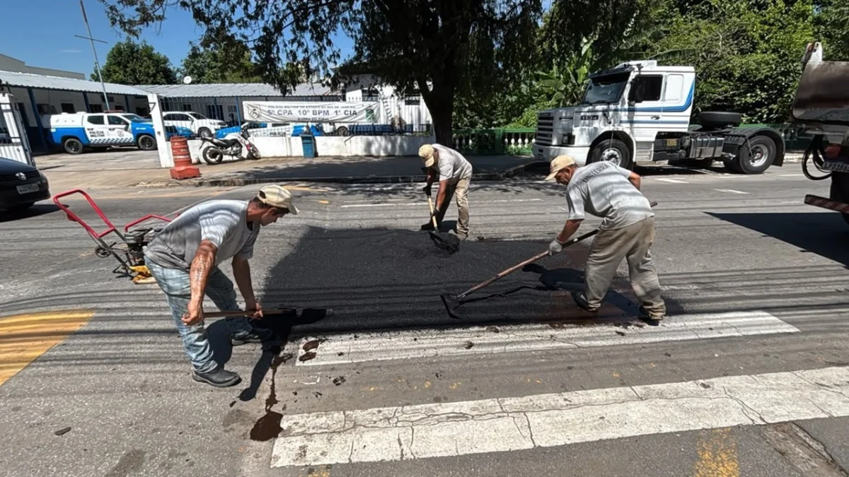 Mais uma etapa da Operação Tapa-Buracos contempla os bairros de Barra do Piraí